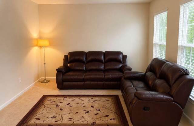 12489 PFITZNER Court Gallery 2