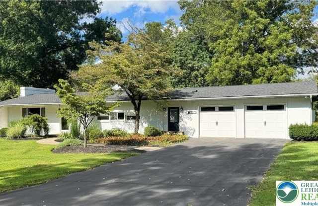 2667 Washington Lane photos photos