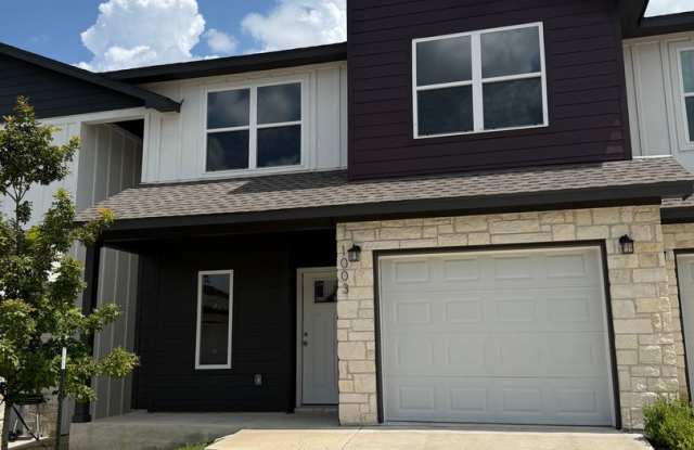 Newly constructed Townhome for rent! photos photos