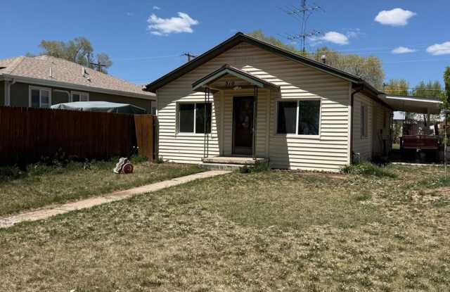 2 bed 1 bath on Montezuma photos photos
