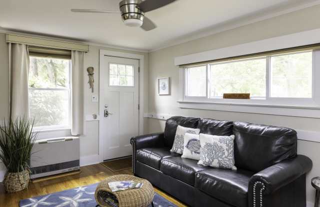 617 23rd Street - 5 photos photos