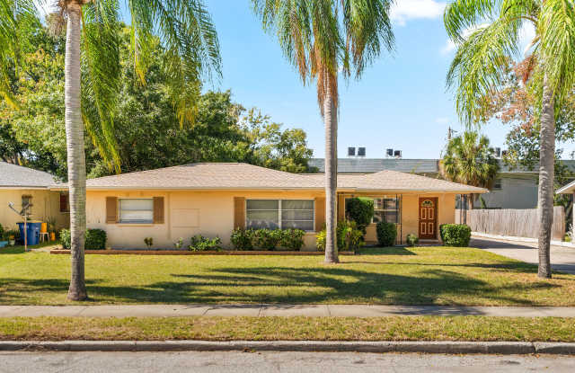 22 N Hillcrest Ave photos photos