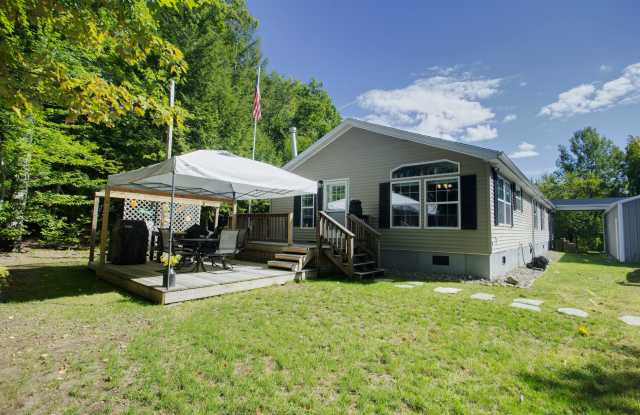 FURNISHED WINTER SEASONAL - Privacy in Campton NH - $2100/mo- available Dec 1! Gallery 3