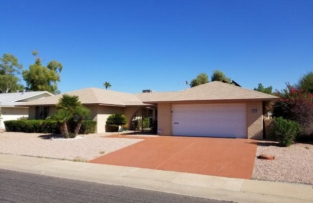 11619 N 97TH Avenue - 11619 North 97th Avenue, Sun City, AZ 85351