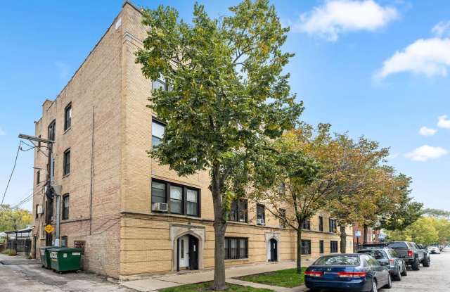 3608 W DICKENS Avenue photos photos