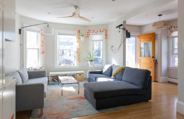21 Edge Hill St. photos photos
