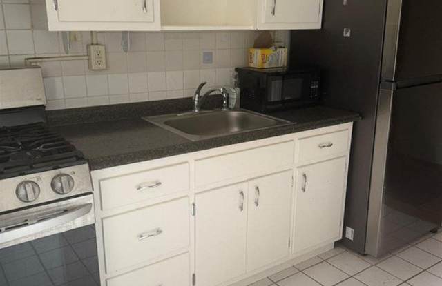 2350 Linwood Avenue 1D photos photos