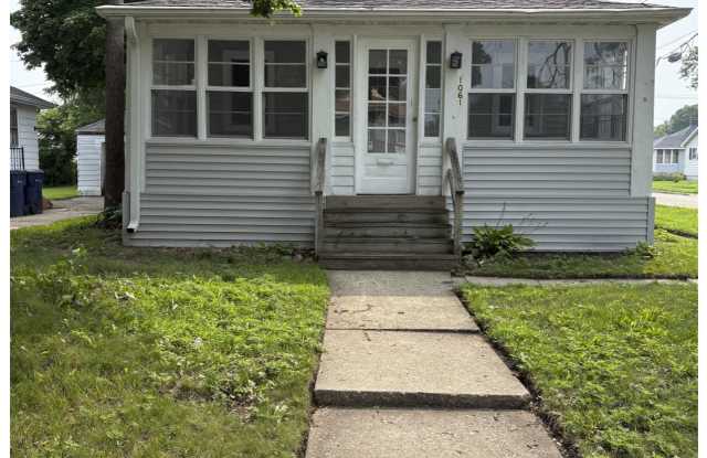 1061 South Terrace Street photos photos