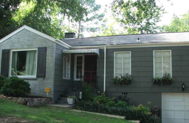 Cute 3 bedroom, 1 bath house in Homewood! photos photos