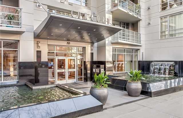 Cozy Studio in Belltown Seattle photos photos