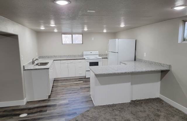 2727 Jackson Ave photos photos