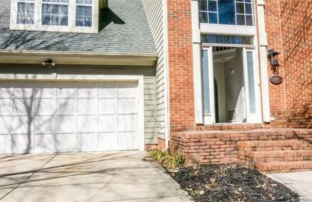 10121 White Cascade Drive Gallery 2