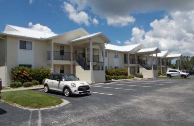 4920 Chiquita Blvd S photos photos