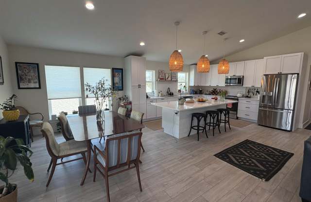 221 DESOTO RD photos photos