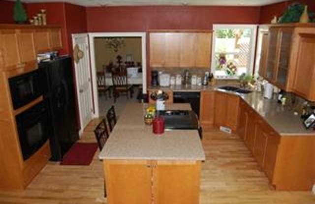Beautiful Eagle Home photos photos