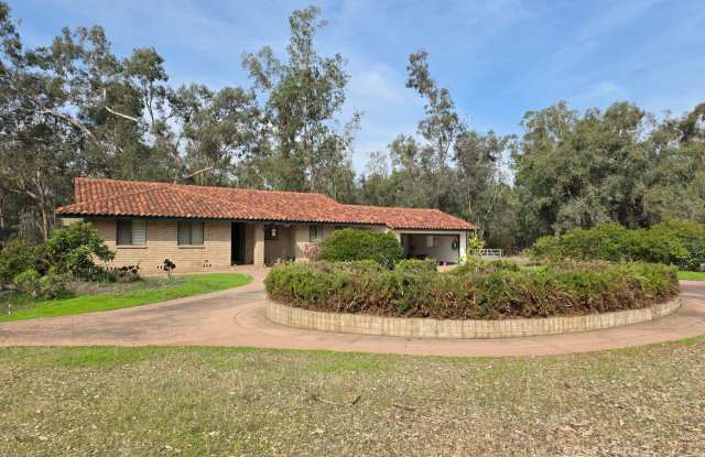 REDUCED!!! photos photos