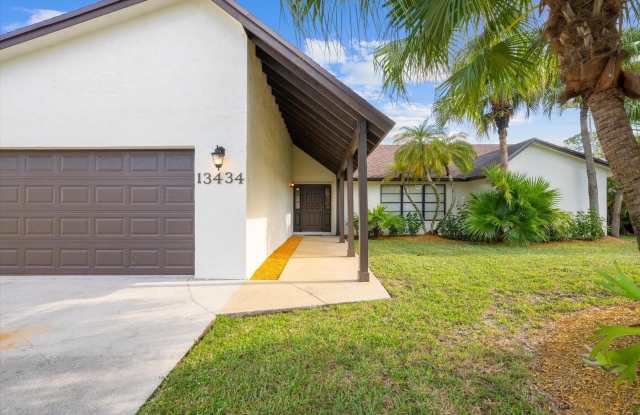 13434 Columbine Avenue - 13434 Columbine Avenue, Wellington, FL 33414