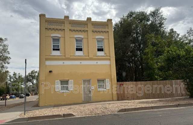 200 W. Arroyo Ave. photos photos