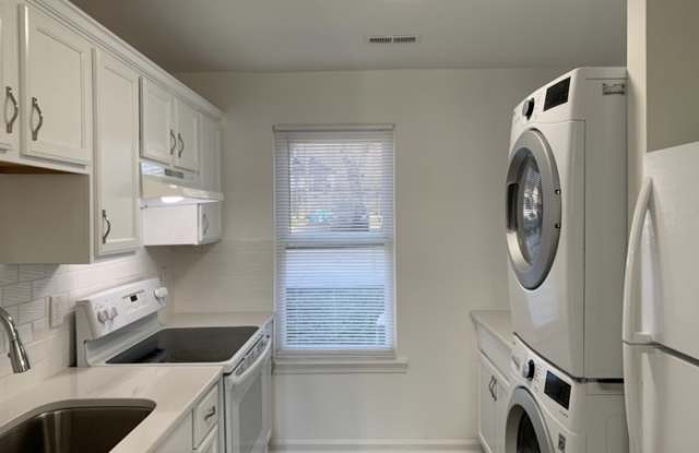 581 East Lenoir Street Apt. F - 581 East Lenoir Street, Raleigh, NC 27601