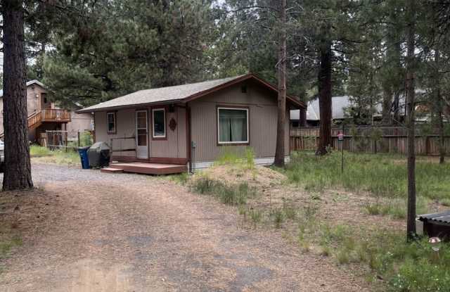 Available Now! | Three Rivers South | 6-Month Lease Gallery 3