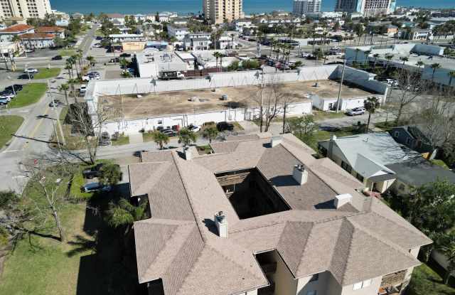 1028 4TH ST - 1028 4th Street North, Jacksonville Beach, FL 32250