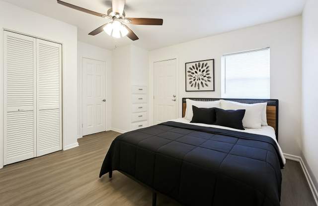 True 1 Bedroom Near FSU Gallery 4