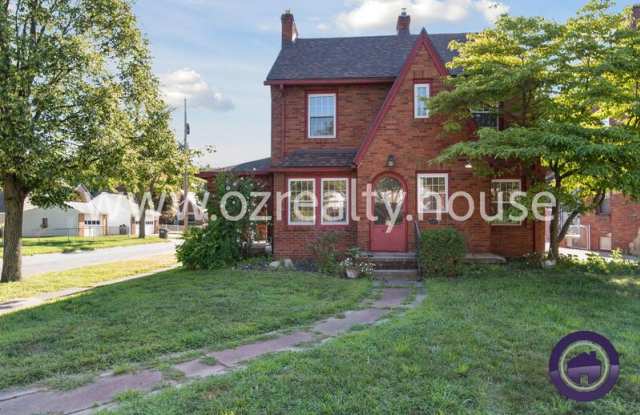 3756 Maxwell Rd photos photos