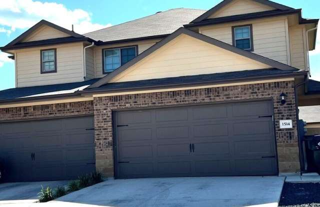 1514 Lucille St photos photos