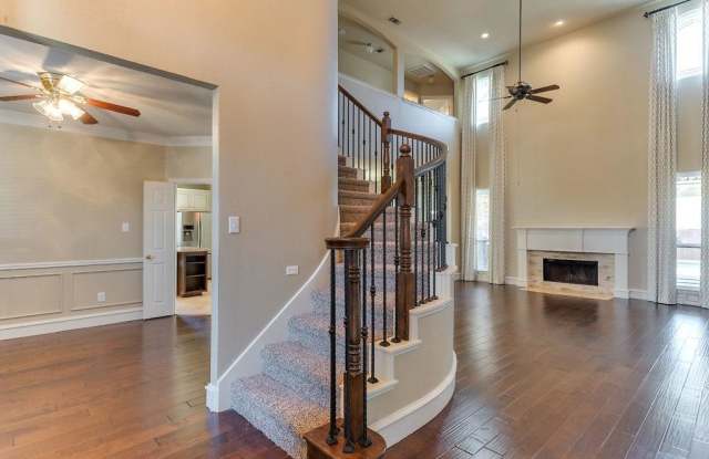 400 Cold Springs Court Gallery 2