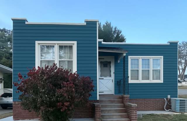 1223 26th Street - 1223 26th Street, Sioux City, IA 51104