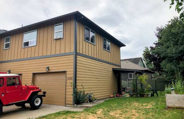 Spacious 1 bedroom 1 bath duplex in Hood River photos photos Spacious 1 bedroom 1 bath duplex in Hood River photos photos