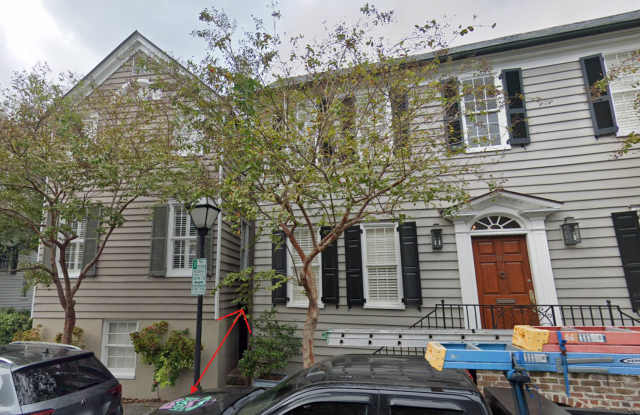 Charming Carriage Home Near The Charleston Battery photos photos Charming Carriage Home Near The Charleston Battery photos photos