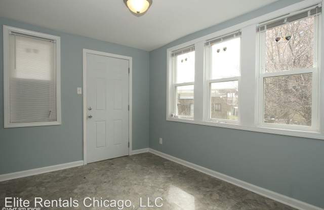 7922 S. East End Ave. Gallery 2