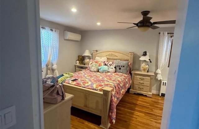 761 Jackson Avenue photos photos