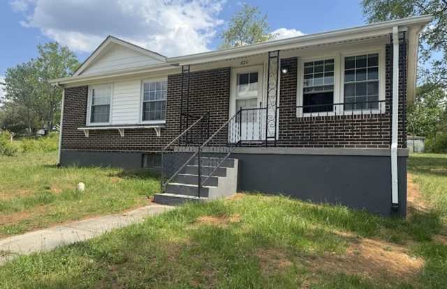 Charming 3BR Home with Hardwood Floors & Spacious Yard photos photos