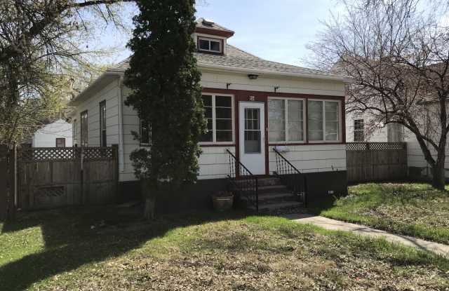 814 Main St photos photos
