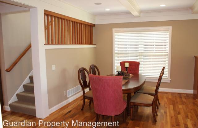 1154 Lexington Ridge Court Gallery 4