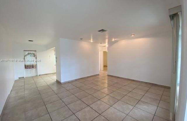2301 N 56th Ter photos photos