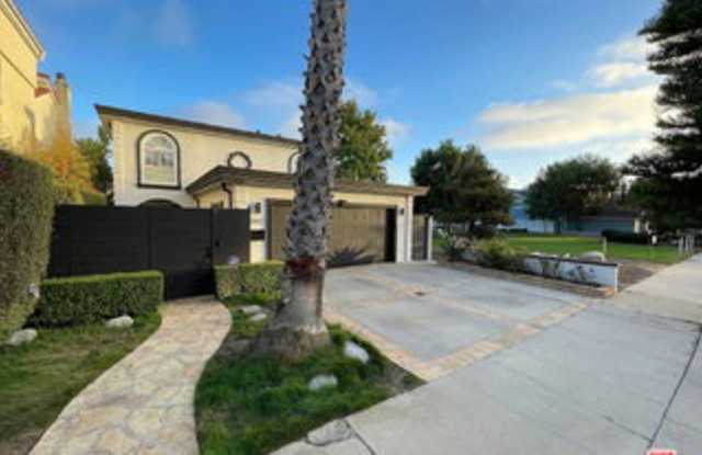 7842 West 79th Street photos photos