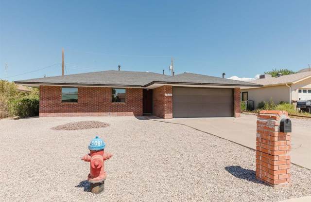 Cute, Clean Brick Home photos photos Cute, Clean Brick Home photos photos