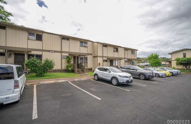 $3200 /3 Bed / 2 Bath / 1 Parking IN PEARL CITY photos photos