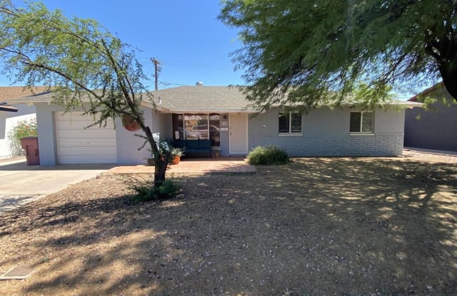 8355 E CYPRESS Street - 8355 East Cypress Street, Scottsdale, AZ 85257