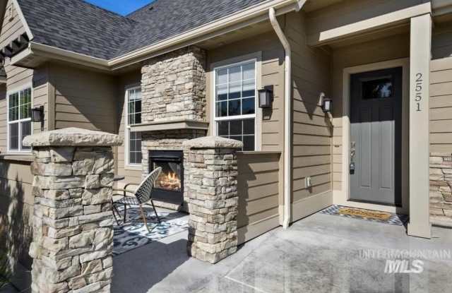 2551 S Willow Grove Lane - 2551 South Willow Grove Lane, Eagle, ID 83616
