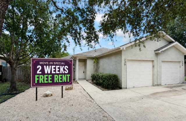 Mow & Trim Included / Fridge Included / Fenced in Yard / Updated Landscaping / CISD ** 2 weeks Free rent*** photos photos