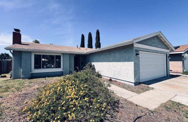 Mira Mesa four bedroom with detached office/ bonus room photos photos