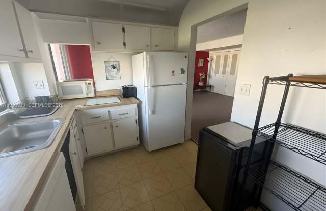 17021 N Bay Road 706, Sunny Isles Beach, FL 33160 photos photos