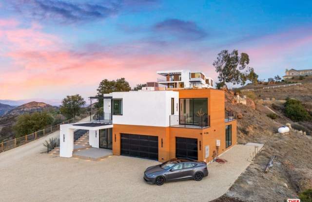 32180 Mulholland Hwy photos photos