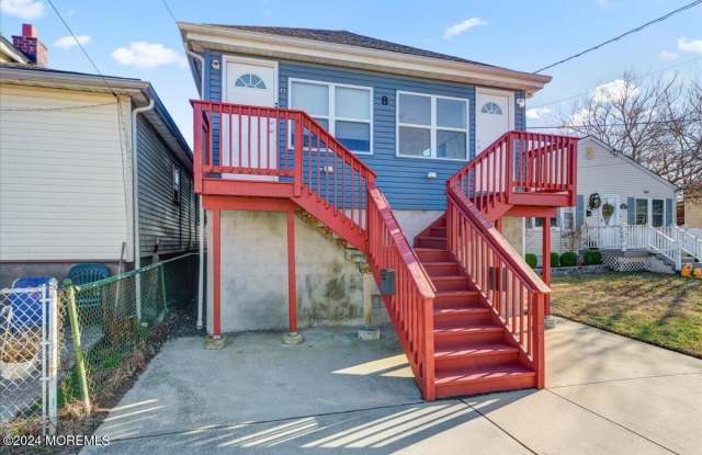 8 Bayview Avenue - 8 Bayview Avenue, Keansburg, NJ 07734