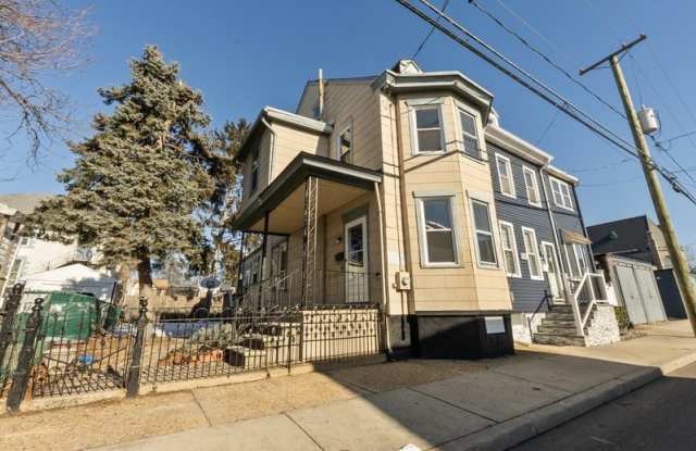 407 Somerset Street photos photos