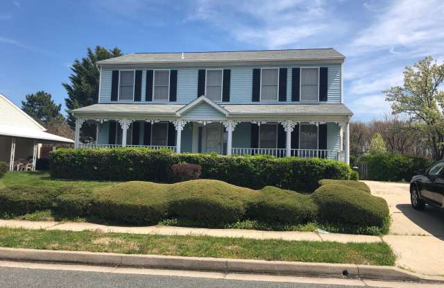 905 BOUNDBROOK WAY photos photos